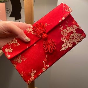 Red + gold flower 🌸 envelope